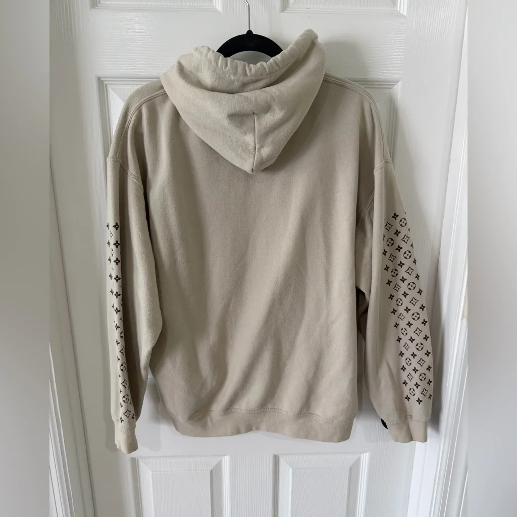 Delta Zeta Hoodie Tan Size L - Image 6