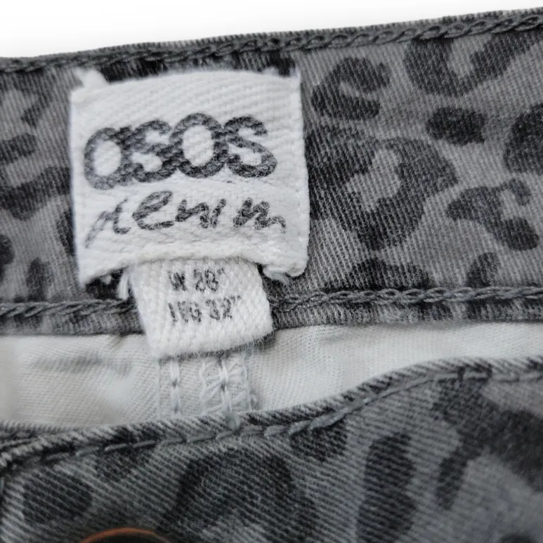 Asos Jeans Size 26 26x27 Women's Asos Denim Jeans Skinny Jeans Stretch Leopard Print Animal  - Image 5