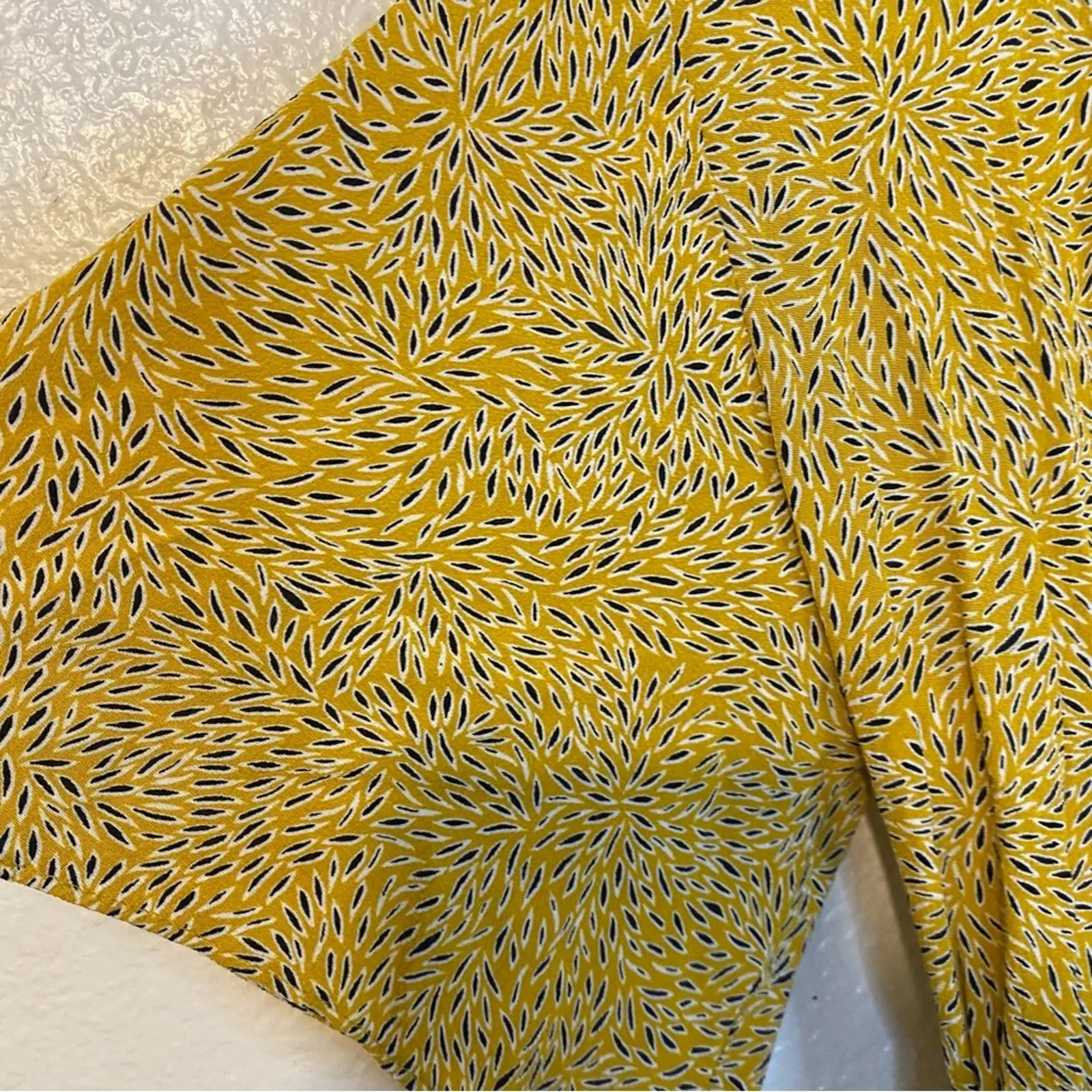 ba&sh BELINA Golden Yellow Floral Ruffle Wrap Dress Curry Lady Dress Size Small - Image 5