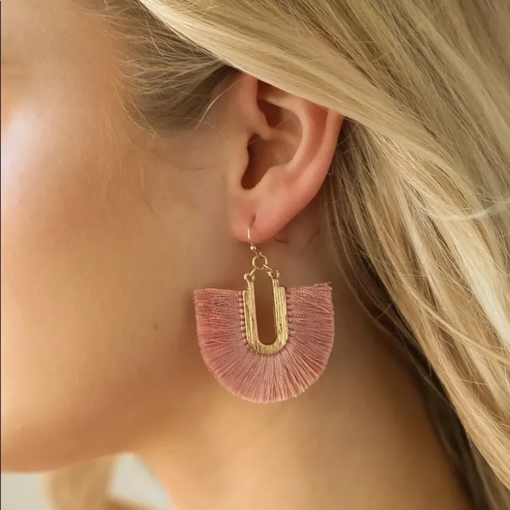 NEW! BOHO Rose Gold Geometric and Pink Fringe Tassel Earrings - Image 12