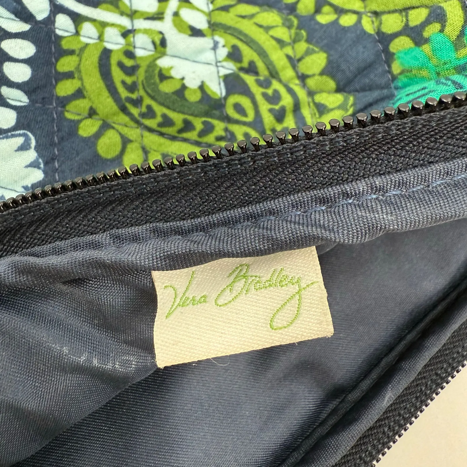 Vera Bradley 13" Tablet Laptop Sleeve Padded Caribbean Sea Zipper Quilt Case - Image 10