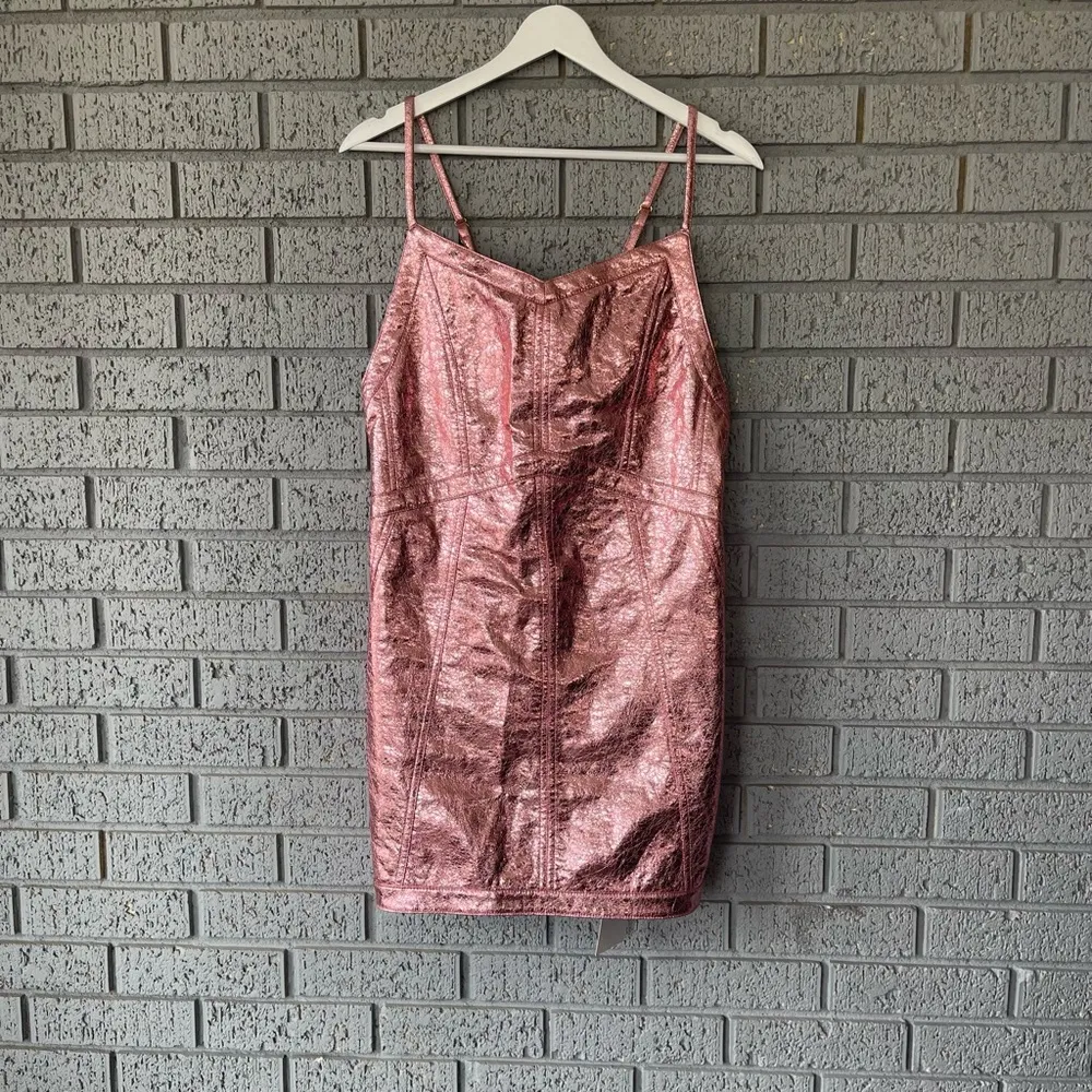 NWT For Love and Lemons Luna Pink Metallic Mini Dress Size Medium - Image 4