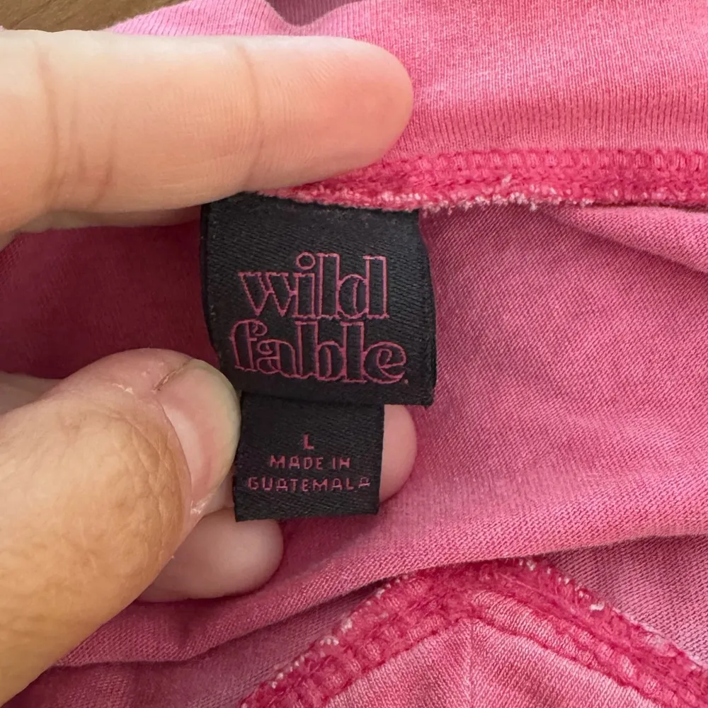 Women’s Wild Fable hot pink short sleeve loose fit crop top t-shirt Size Large - Image 3