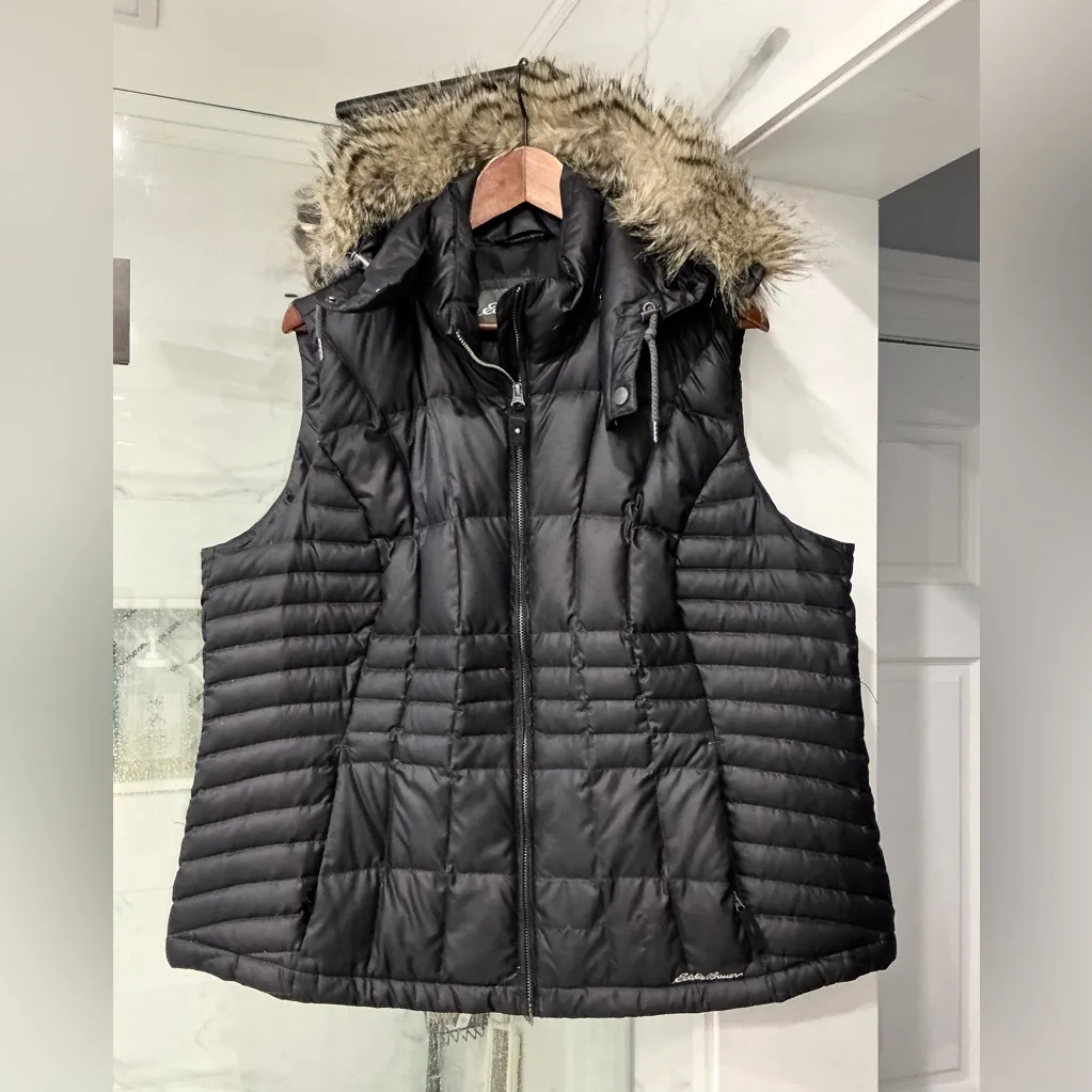 Women’s EDDIE BAUER puffer vest 🖤🤎 - Image 2