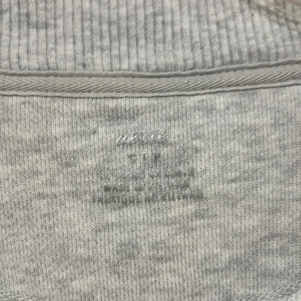 Arie Women’s Small Camo Sweater - Image 2