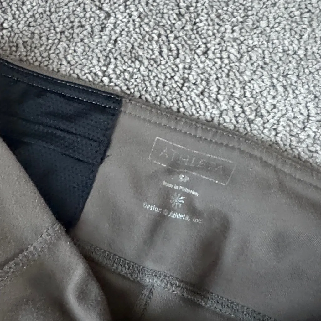 Athleta Brown Flare Yoga Bottoms SIZE Sp - Image 2