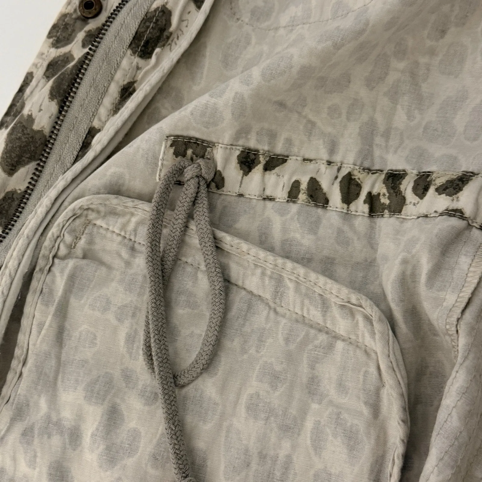 Lily Aldridge for Velvet Leopard Print Utility Jacket Sz Med Career Office Siren Tan - Image 7