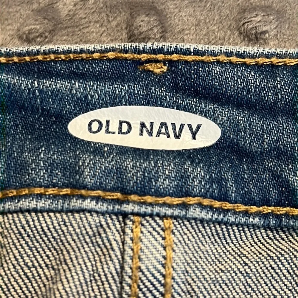 Old Navy size 2 womens denim skirt 4 button front with pockets - Image 6