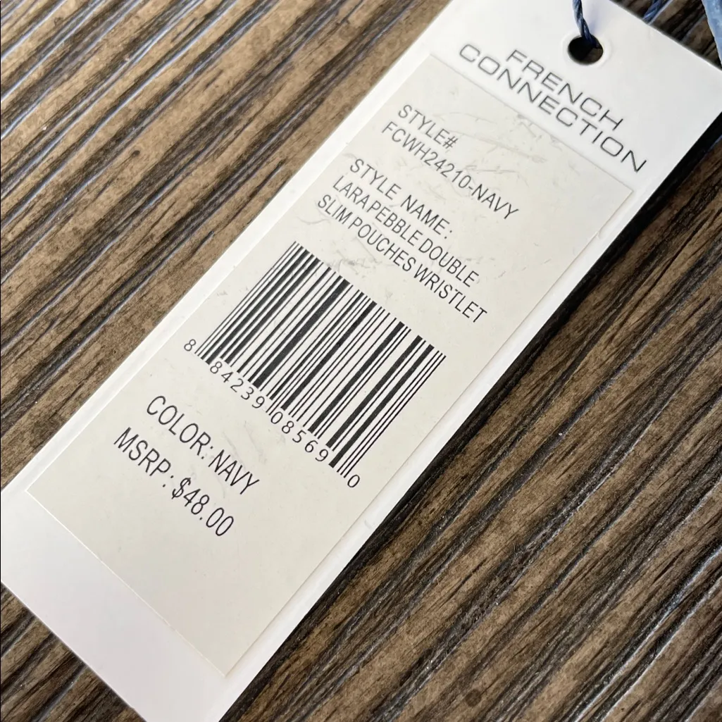 French Connection Lara Pebble Vegan Leathee Double pouch Wristlet NWT - Image 4