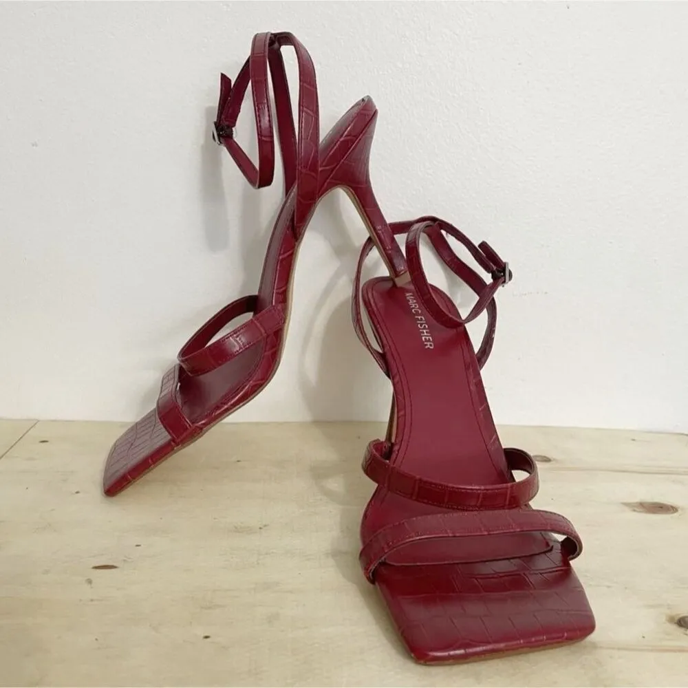 Marc Fisher Size 10 Block Toe Sandal Heel Strappy Stiletto Red Sexy - Image 5