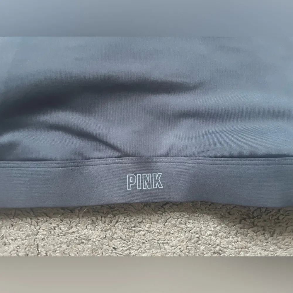 NWT Victoria’s Secret (PINK) Active Wear Padded Sports Bra - Image 4