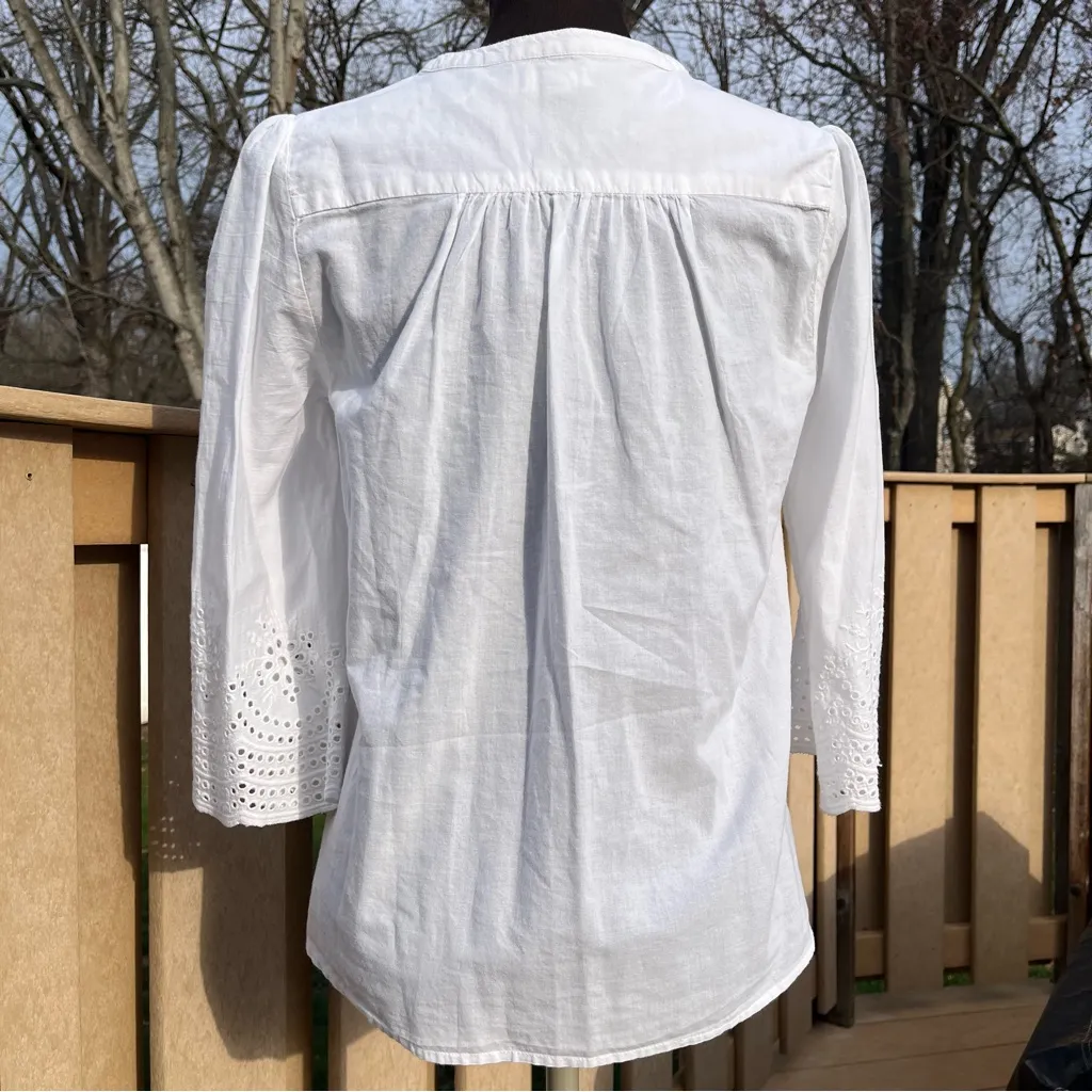 World Market Women’s 100% Cotton White Pleated Eyelet Peasant Top Blouse Sz S/M - Image 5