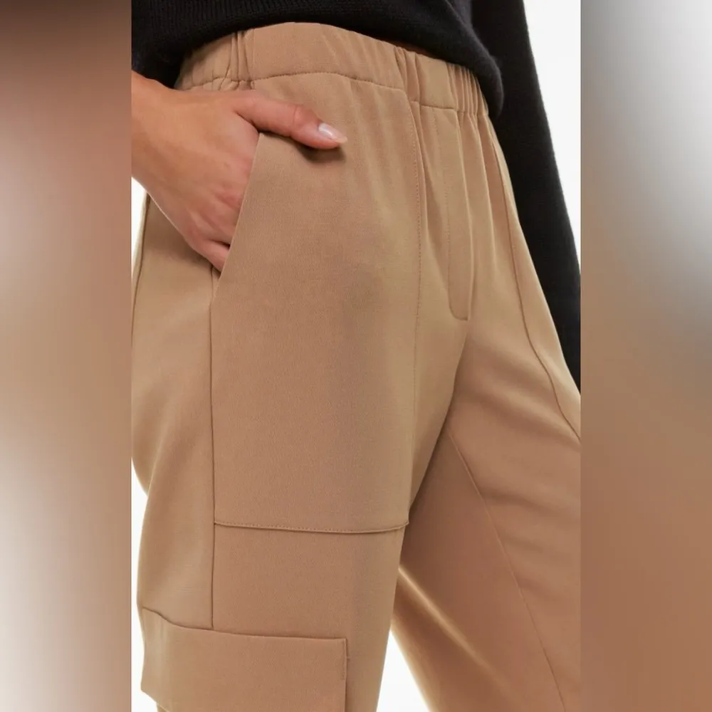 Babaton Dark Grey Cotton and Silk Blend Titan Cargo Cropped Pants - Image 5