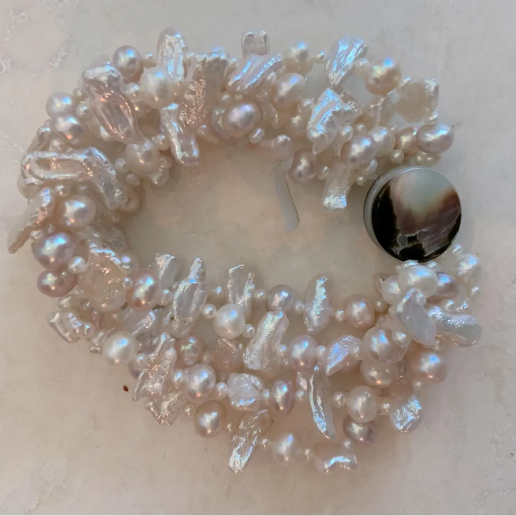 Stylish Freshwater Biwa & Round & Oval Pearl Bracelet White - Image 2