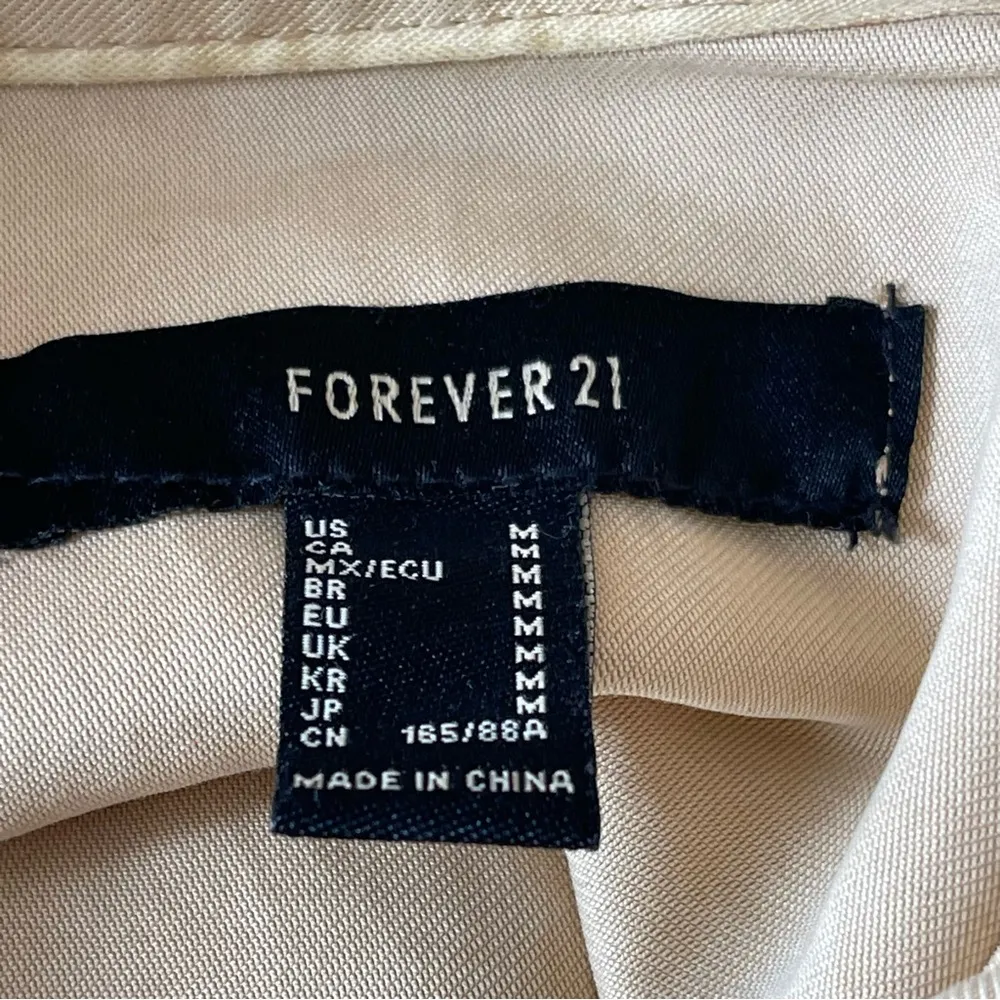 Forever 21 Cropped Drawstring Twill Jacket Size M Button Front Light Yellow - Image 10