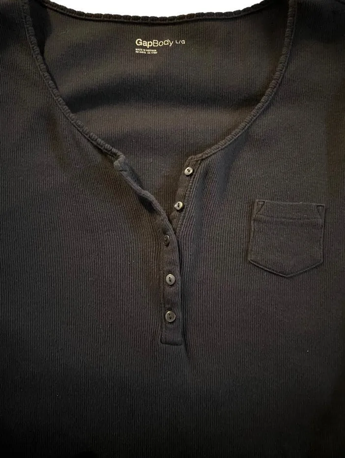 Gap  Body Ribbed Henley Top Tee Long Sleeve TShirt Button Neckline Navy Blue L - Image 5