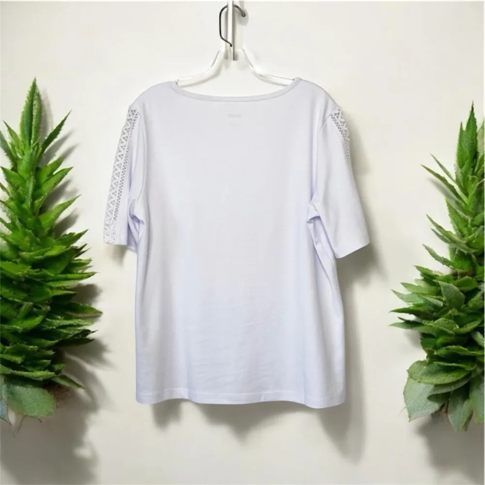 NEW White T Shirt with Violet Hue / Crocheted Sleeves Size M Blair NIP - Image 3