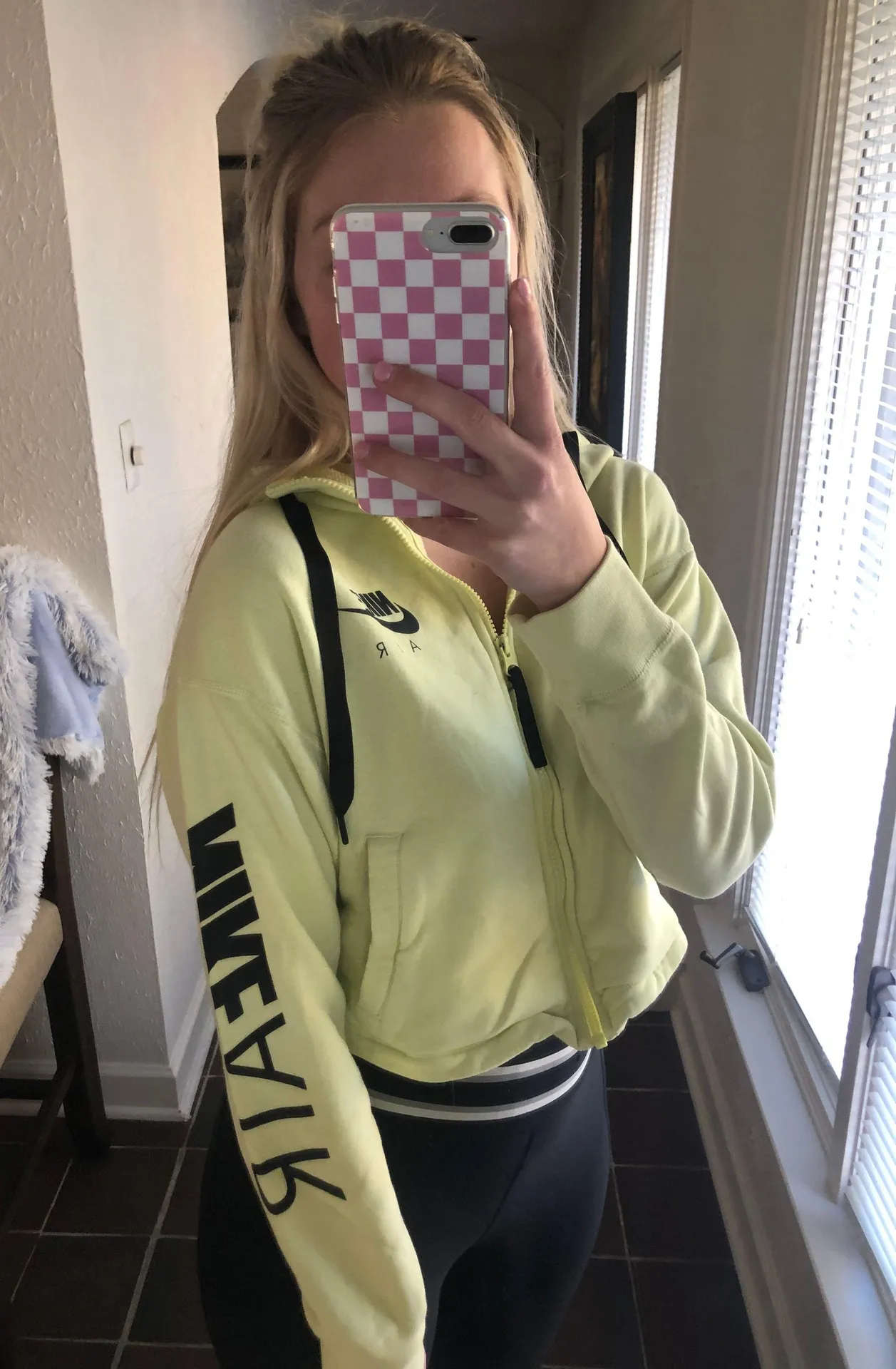 Nike Cropped Zip-Up - Image 3