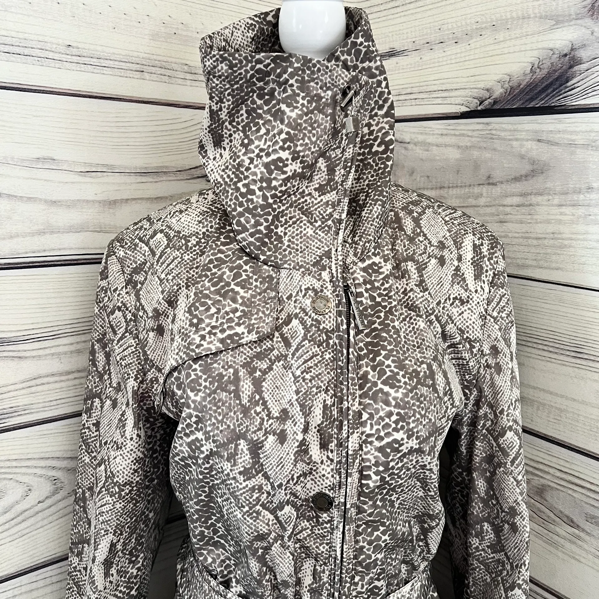 Platinum Utex Snakeskin Print Trench Rain Coat Tan Size M - Image 3