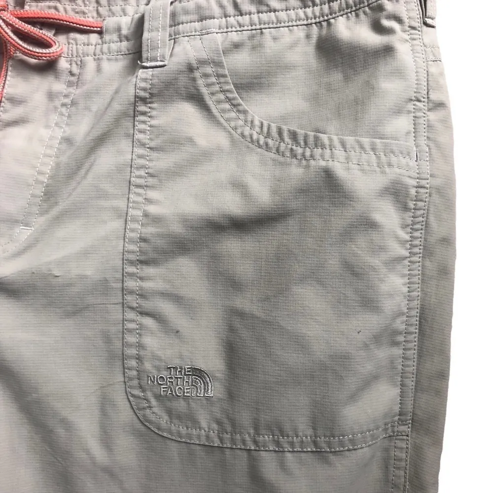 The North Face Horizon Pants Crop Khaki Roll Tab Hem Drawstring Waist 12X27” - Image 4