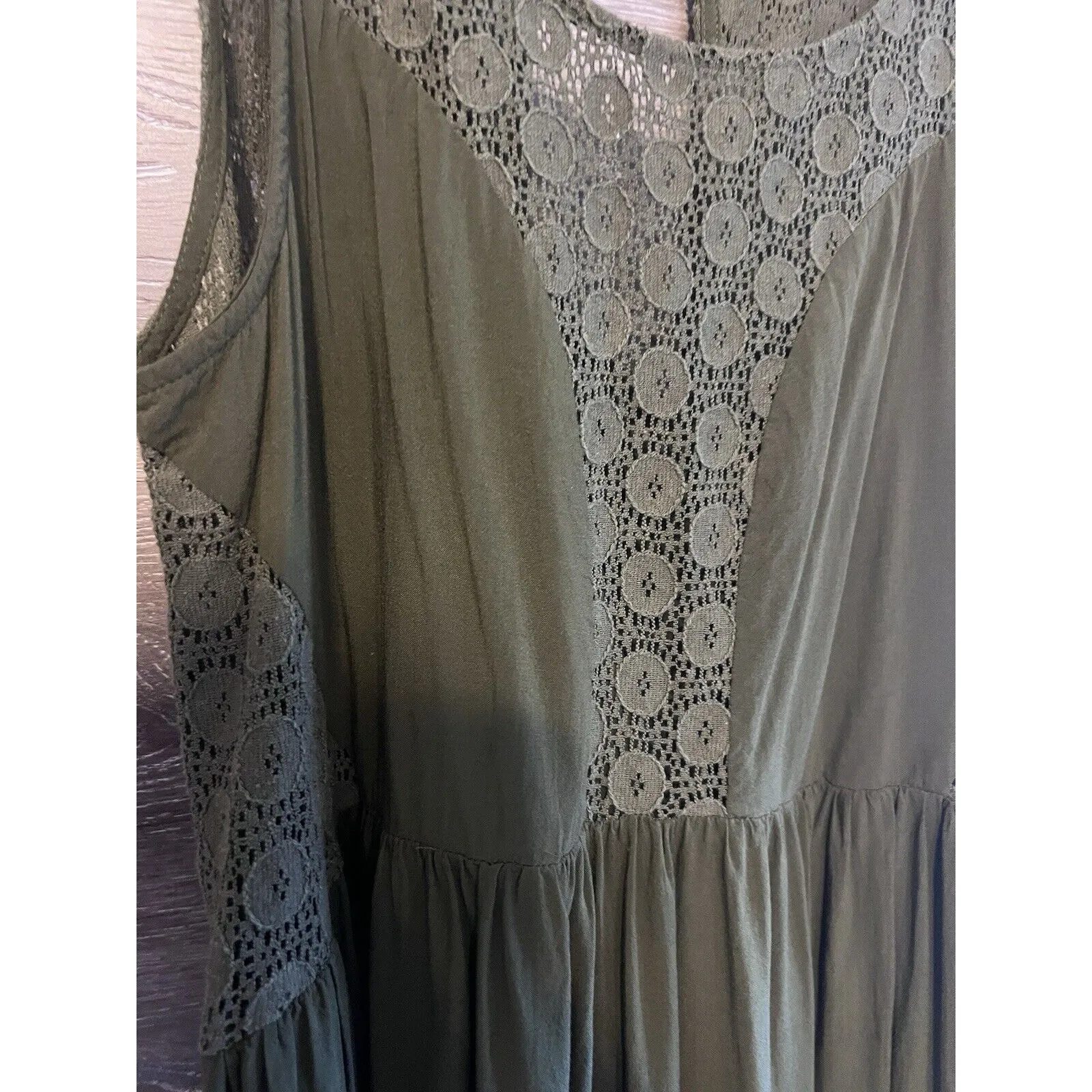 Anthropologie Lilka Dress Olive Green Rayon & Lace Sleeveless Open Back Sz S - Image 5
