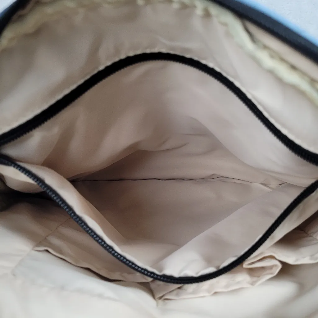 Travelon Women's Crossbody Blue Travel Sling Shoulder Bag - Image 9