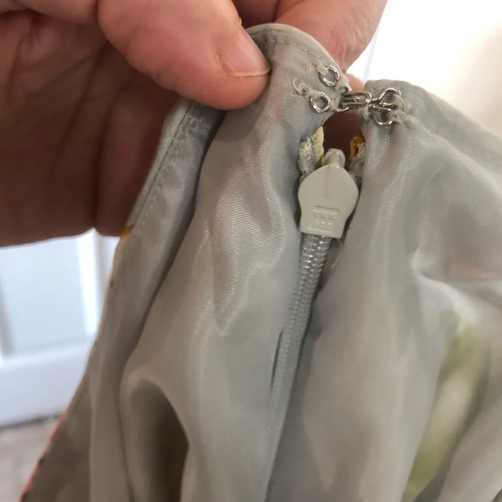 NWT Express High Waisted Asymmetrical Ruffle Mini Skirt in size 12 - Image 11