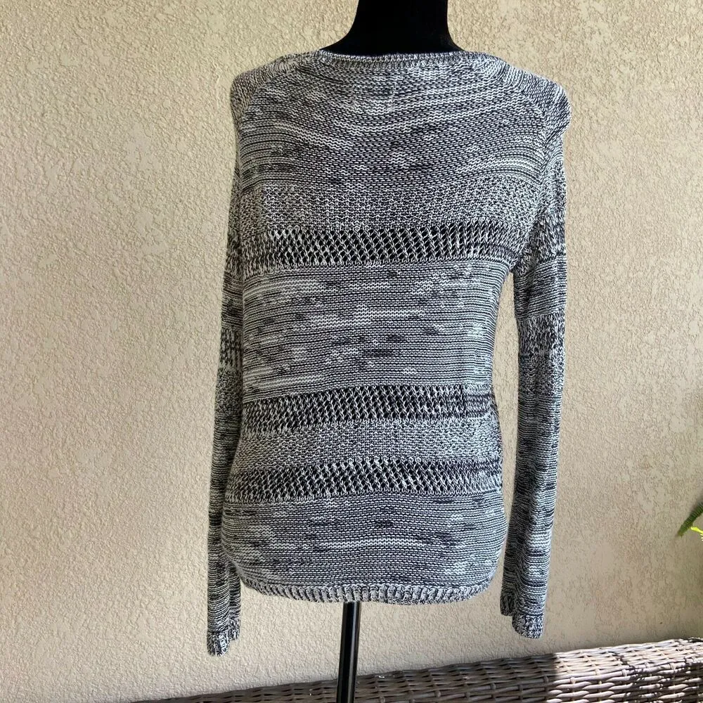 lou & grey Womens Sweater Sz Medium Black White Pullover Open Weave Reverse Knit - Image 4