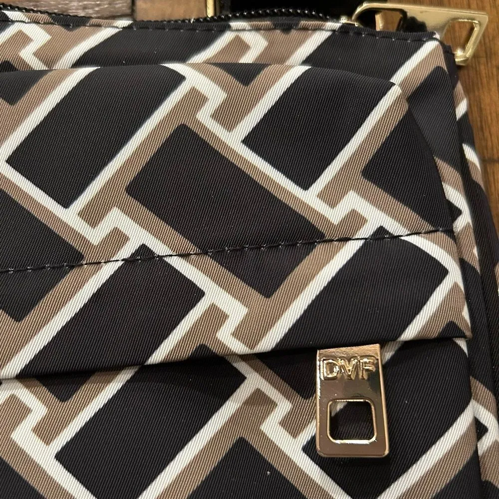 Diane Von Furstenberg Black Print Utility Crossbody Bag - Image 13