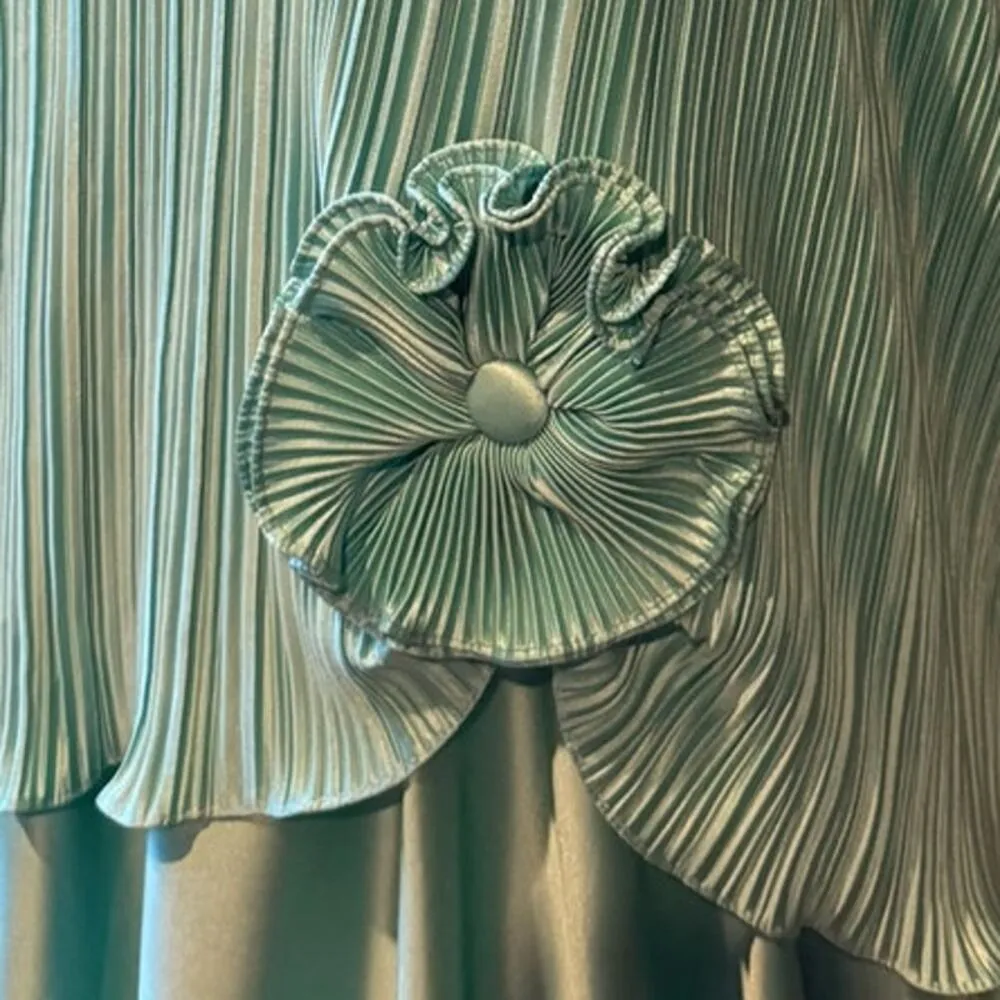 Vintage Lady Helene 80’s Green Crepe Plisse Pleated Drop Waist Dress size 26.5 - Image 3