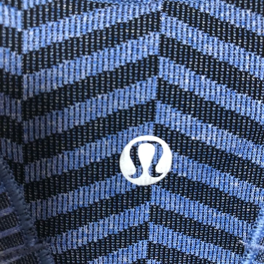 Lululemon Blue Patterned Racerback Tank Top - Image 6