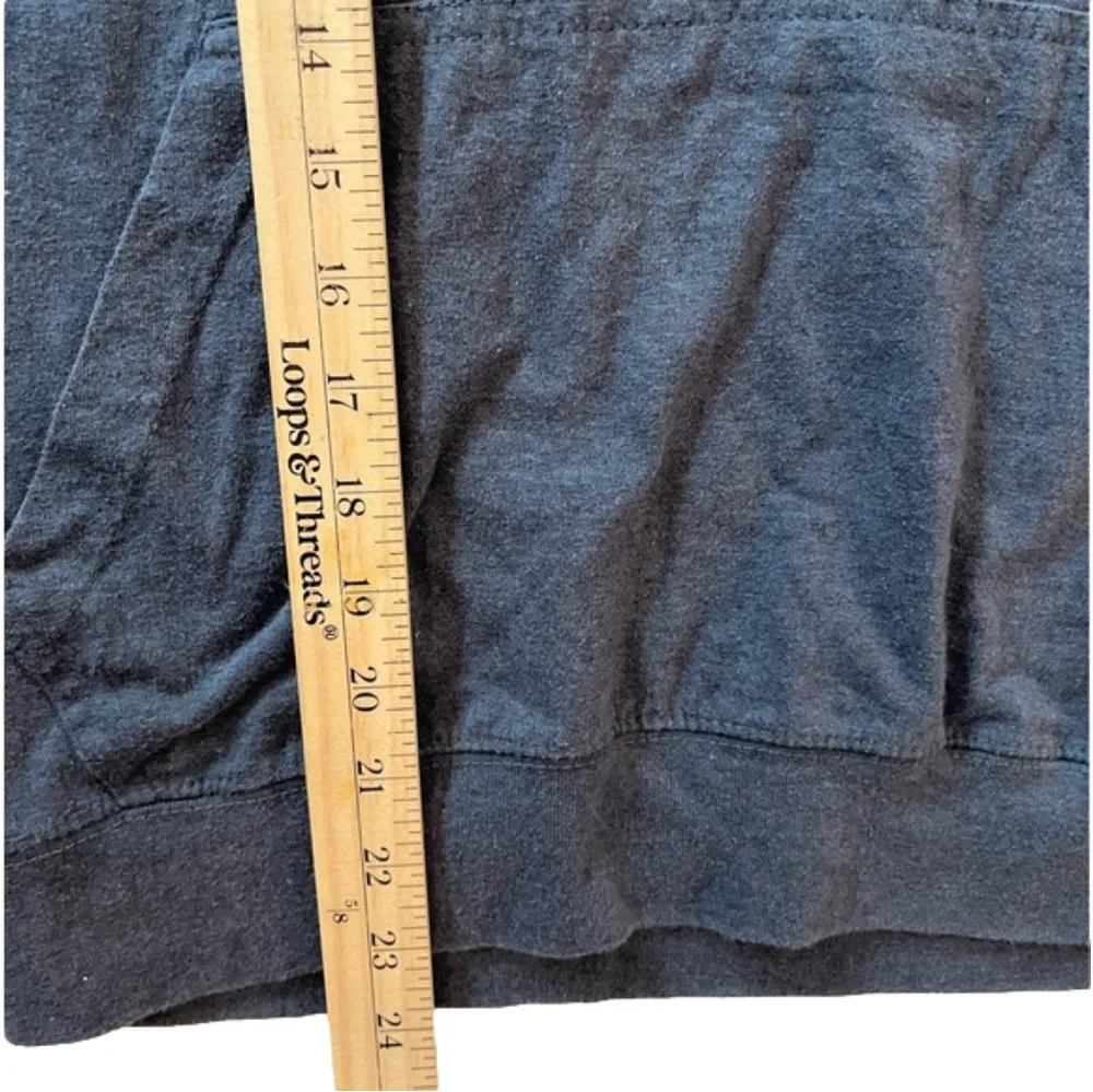 Dolly Parton Guts, Grits & Lipstick dark gray pullover hoodie, size S - Image 4