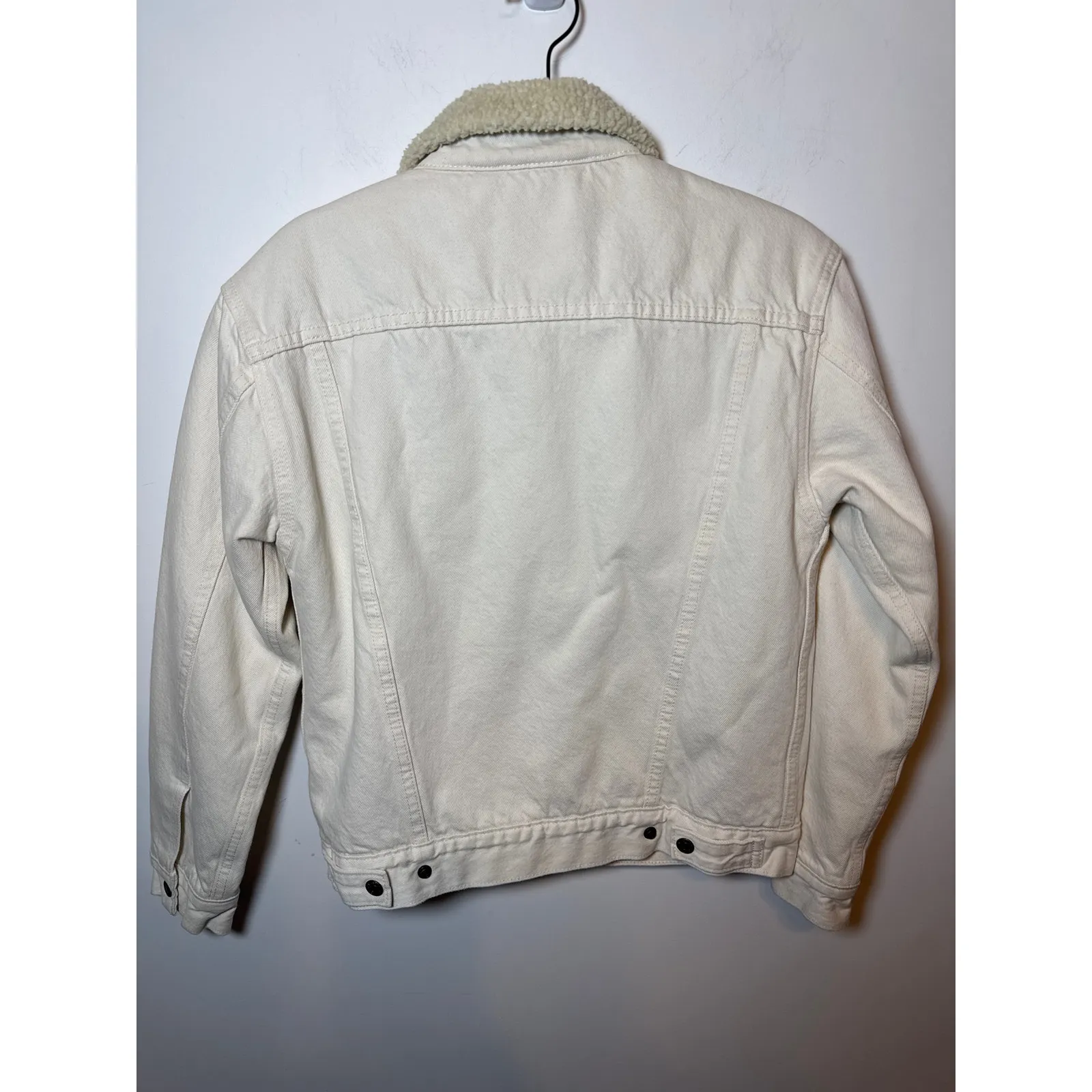 Levi's Women's XS White Corduroy Sherpa Lined Trucker Jacket Coat - Image 2