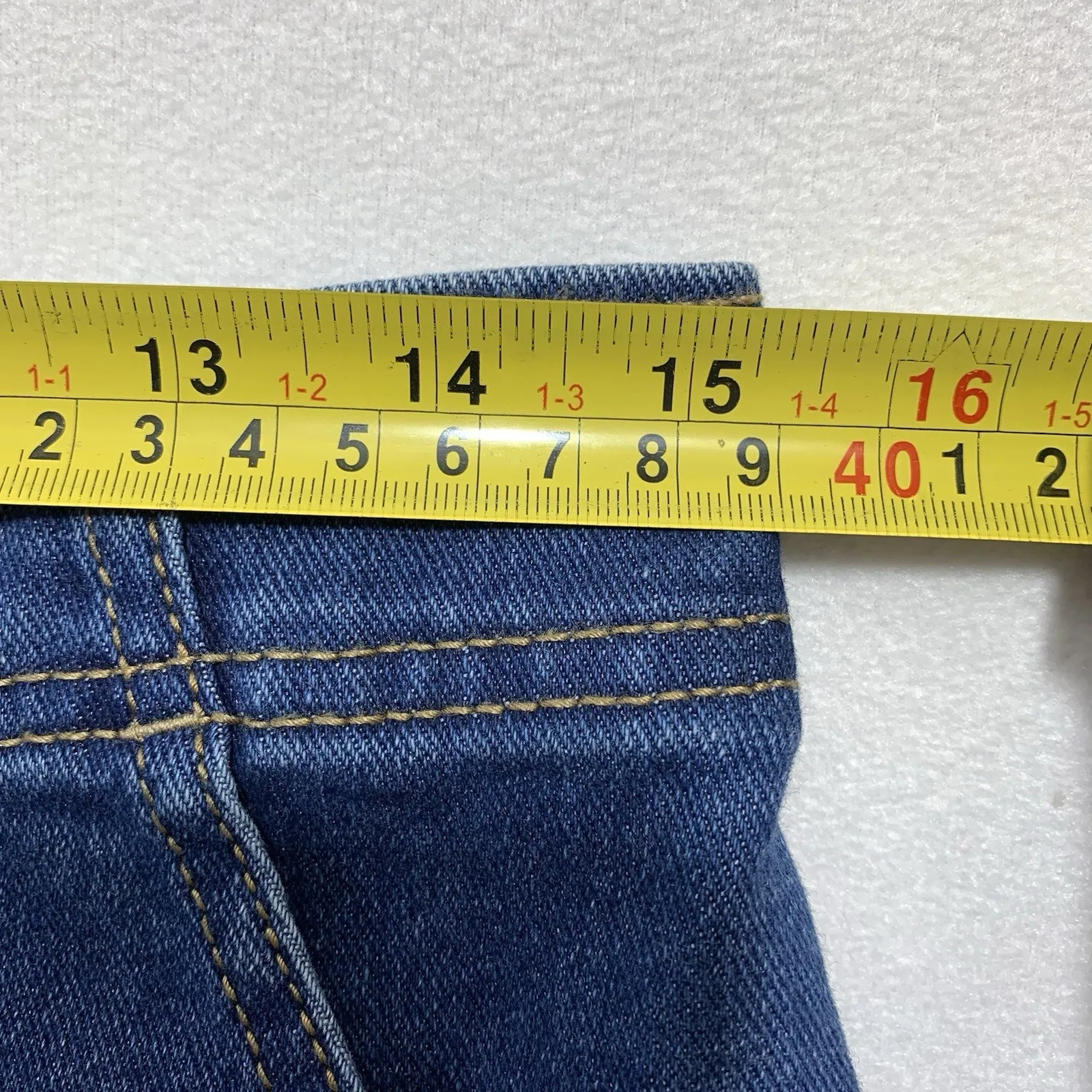 NWT Knox Rose High Rise Straight Leg Jeans Size Medium - Image 2