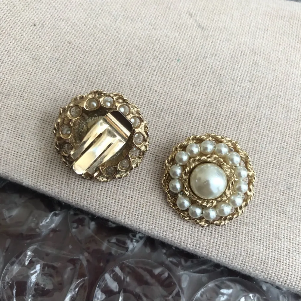 Vintage Signed Pat Pend Faux Pearl ClipOn Earrings - Image 3