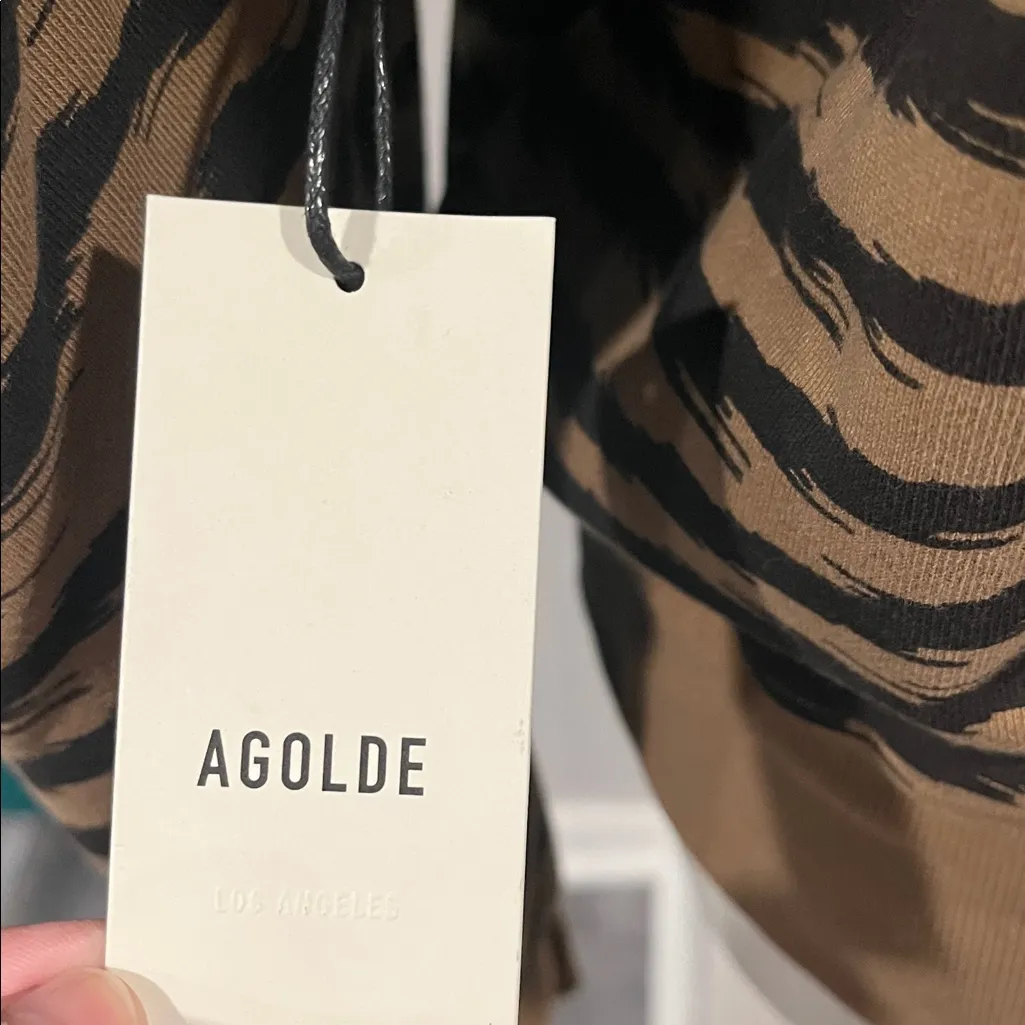 Revolve AGOLDE NWT Folded Sleeve Mock Neck Sweatshirt in the rare “Serpentine” - Image 10