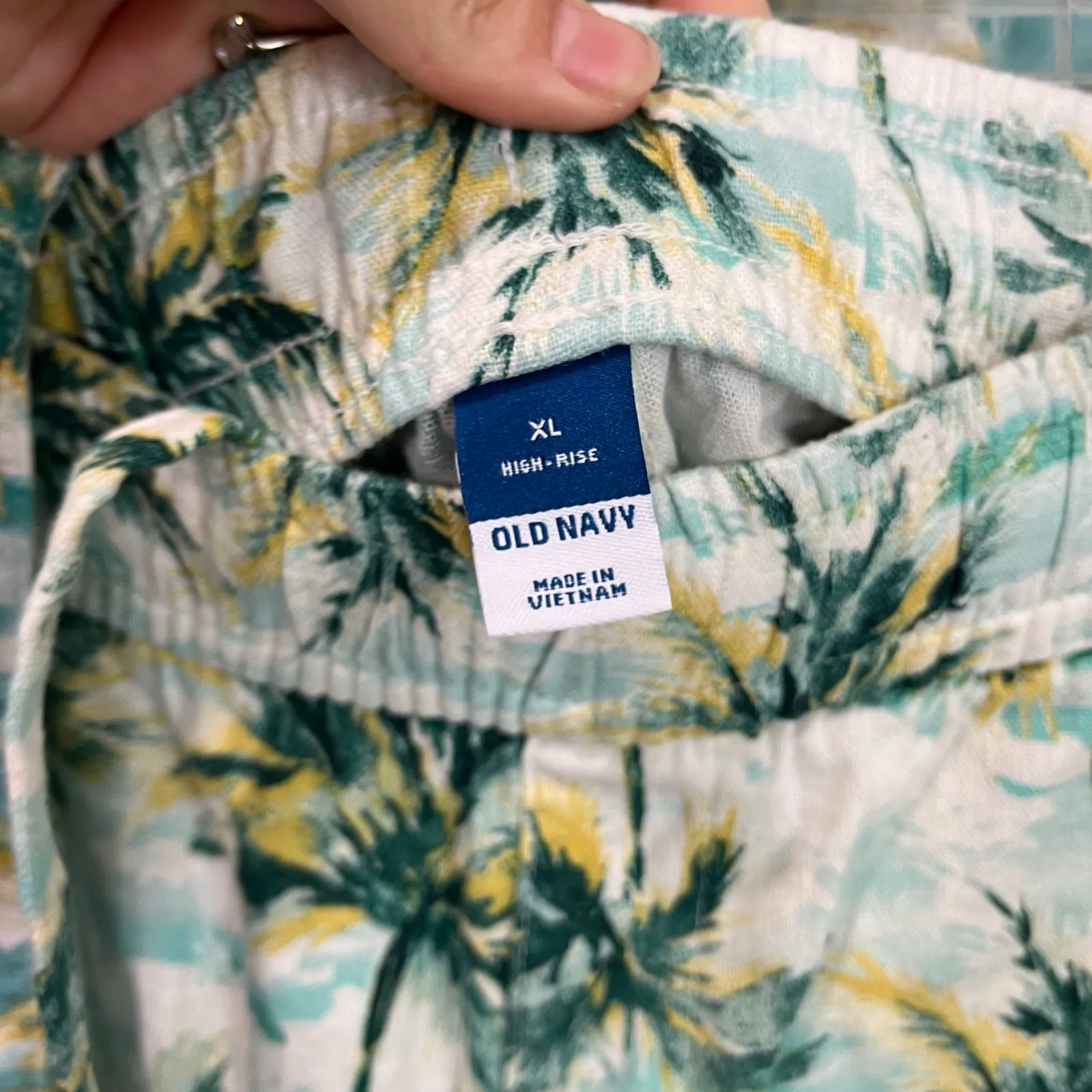 Old Navy Boyfriend Palm Print Linen Shirt & Shorts Set Women’s XL - Image 12