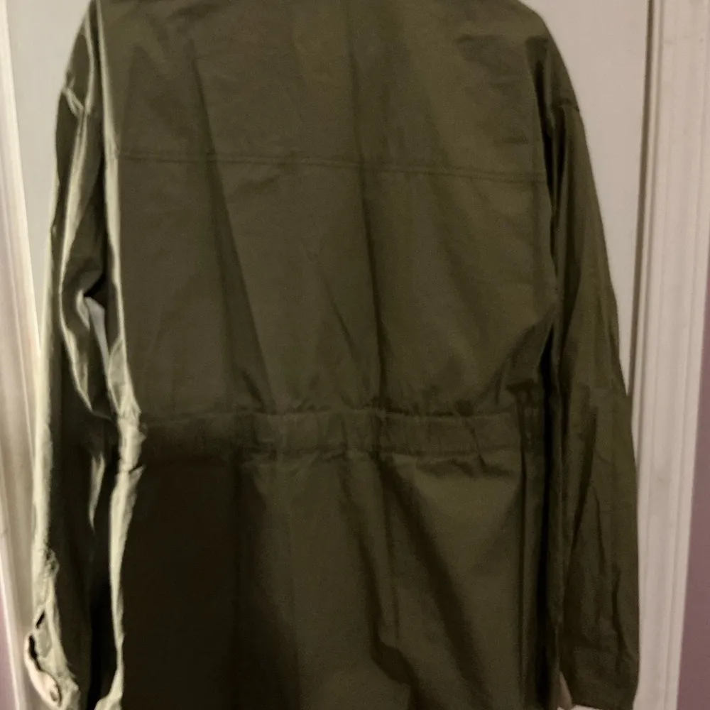 Universal Thread Women Army Green Cargo Jacket Sz L NWOT - Image 2