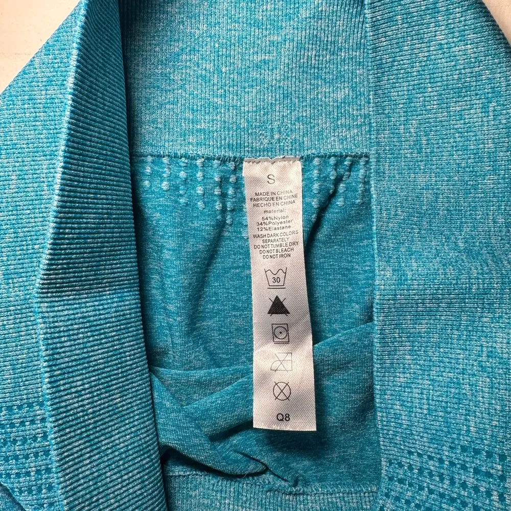 Aoxjox Vital Seamless Biker Shorts, contour High Waist Blue - Image 3