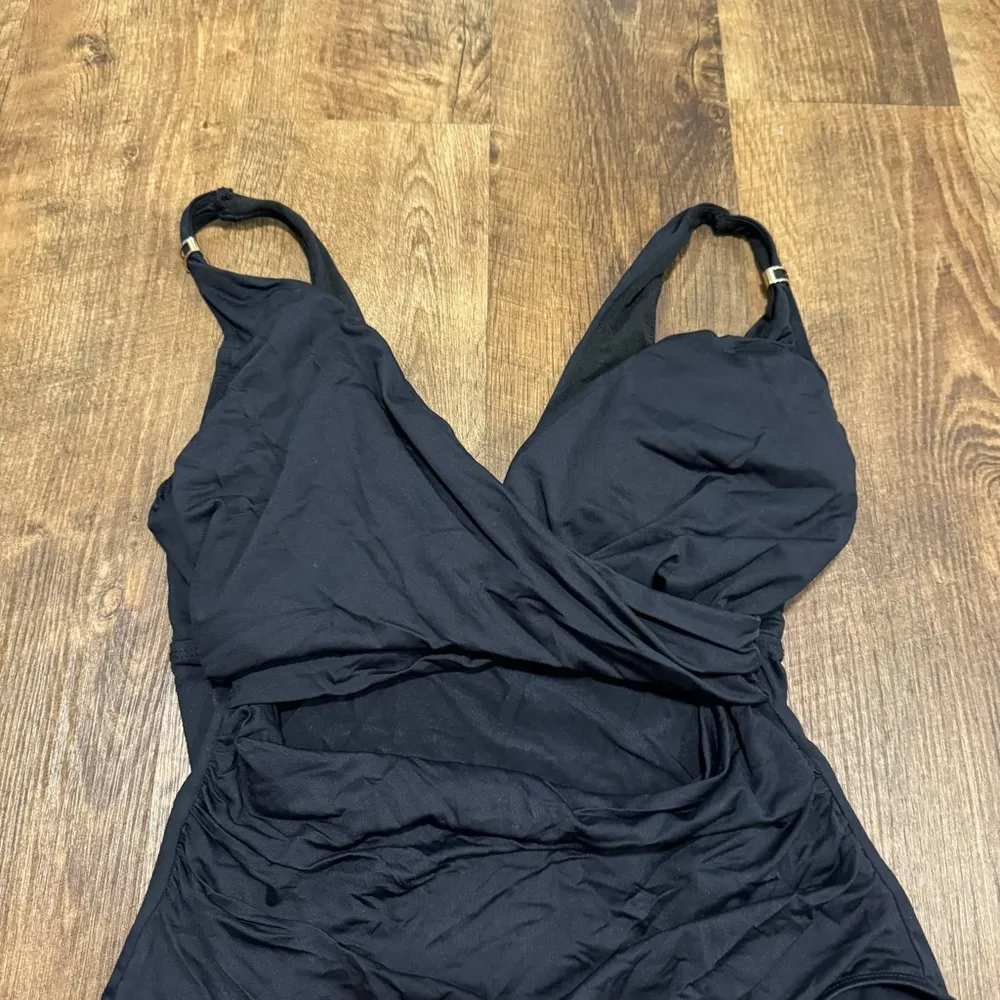 Lauren Ralph Lauren Sz 10 Black Beach Cut Out Surplice One Piece Swimsuit - Image 8