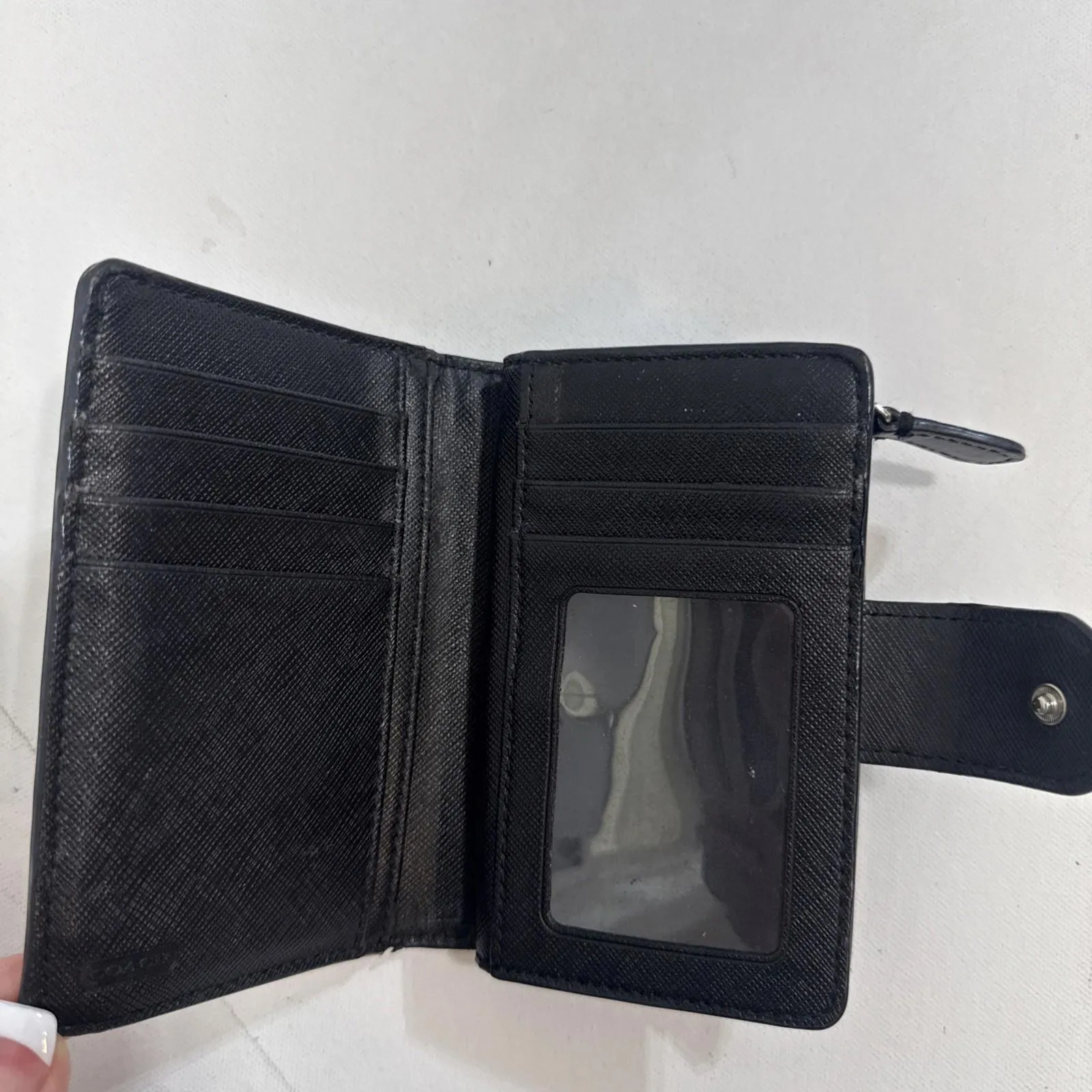 Coach  Medium Corner Zip Wallet Minimalist Black Crossgrain Leather Wallet - Image 5