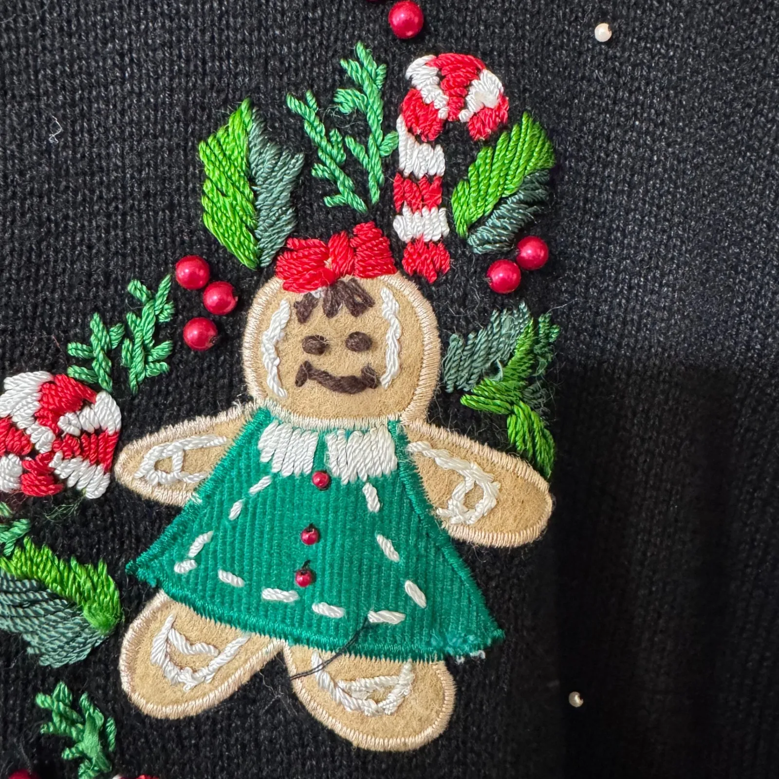 VTG Studio Collection Black Gingerbread Woman Christmas Embroidered Sweater XL - Image 4