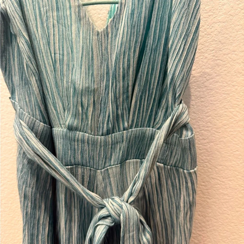 Luxxel Aqua Blue Pleated Wide Leg Jumpsuit – Size M - Image 4