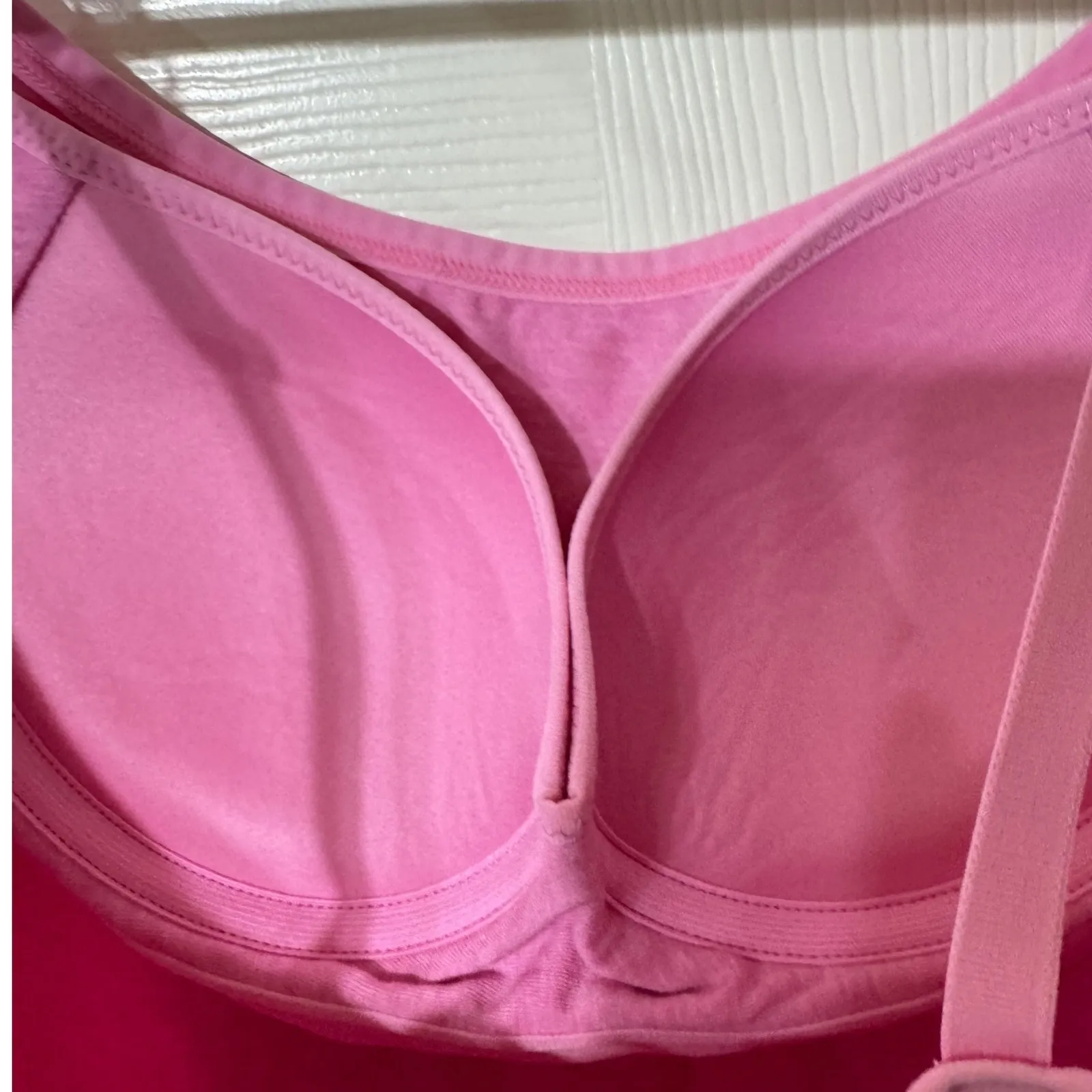 Uniqlo Pink Built In Bra Camisole Tank Top M - Image 3