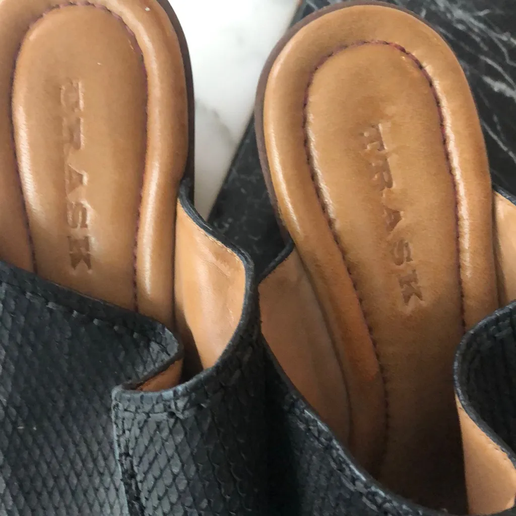 Trask leather clog Black Size 9 - Image 2