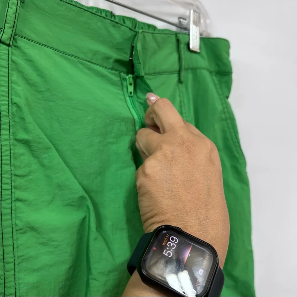 Vibrant Kelly Green nylon parachute pants Love Tree M elastic ankles utility Y2k - Image 11