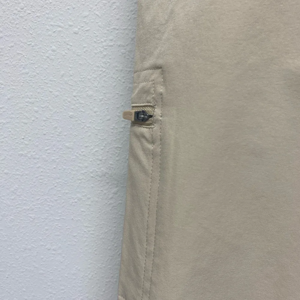 *NEW* Willit Womens tan hiking outdoor cargo pocket shorts Large NWT - Image 7