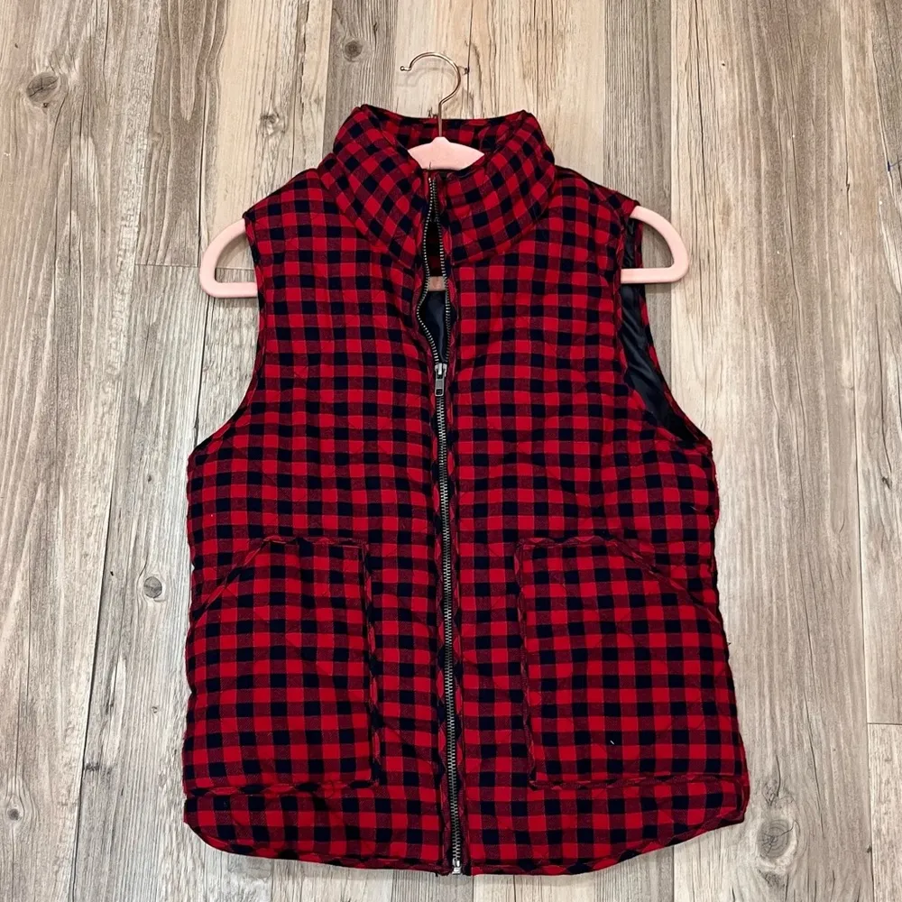 Bajee by Becool Red navy blue buffalo Quilted Vest Size small - Image 6