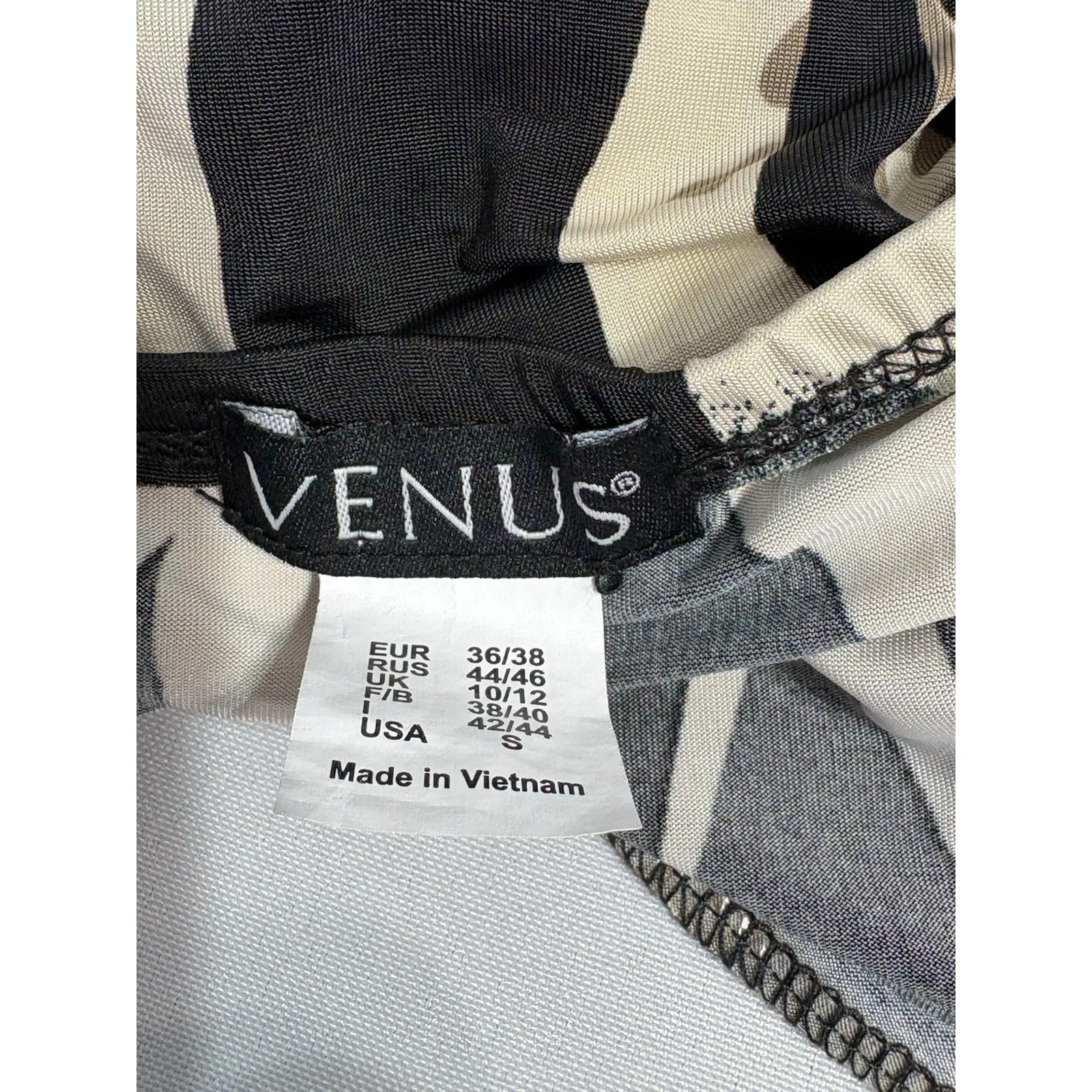 Venus Halter Top Women's Small animal Print Zebra Leopard Gold Trim Keyhole Ruch - Image 12