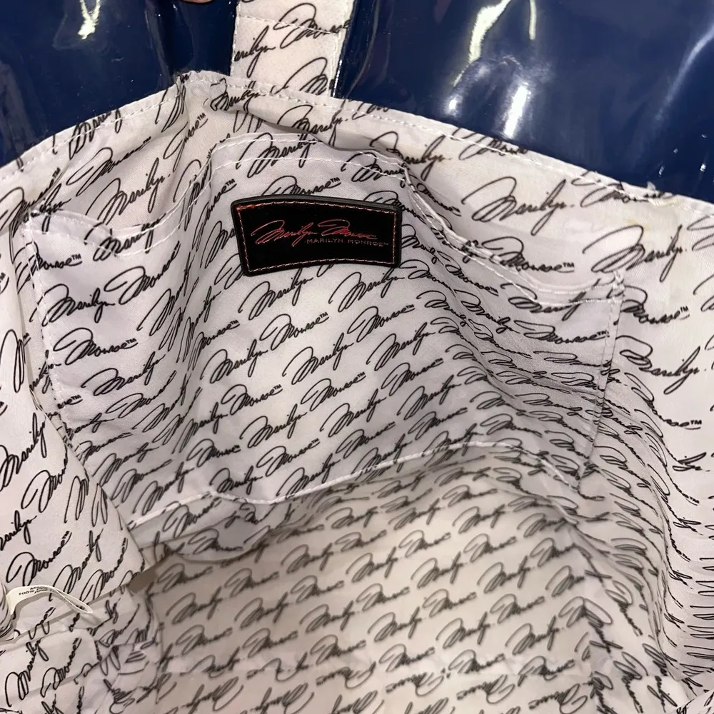 Marilyn Monroe Blue Graohic Tote Bag - Image 6